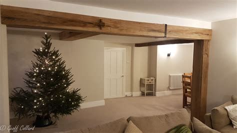 Real oak beams to hide RSJ’s and steelwork .